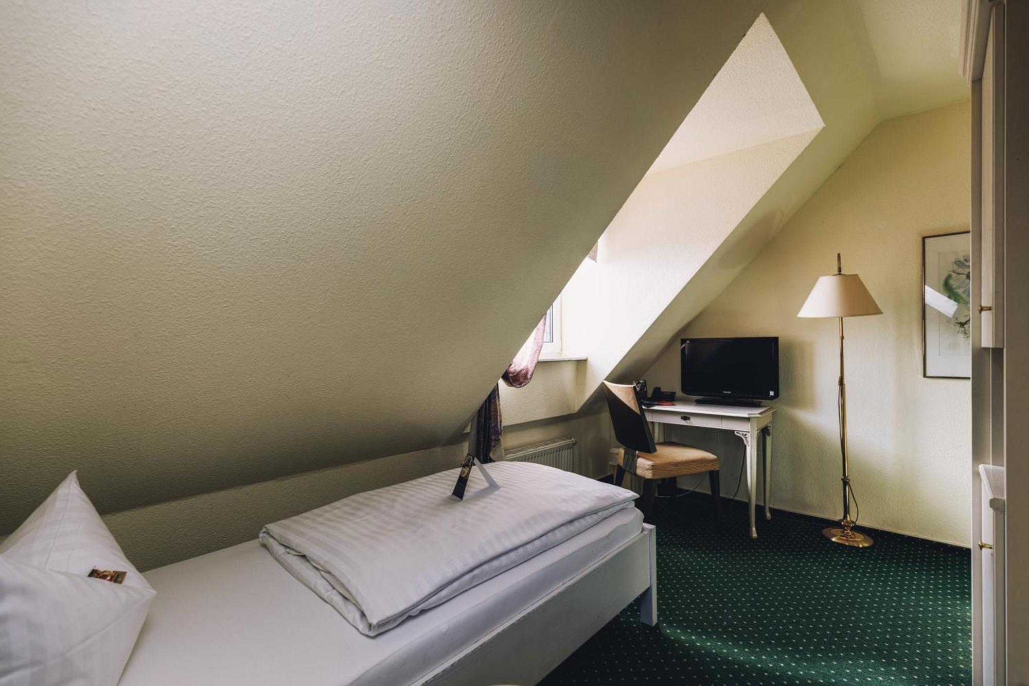 Seehotel Heidehof Klein Nemerow Exteriör bild